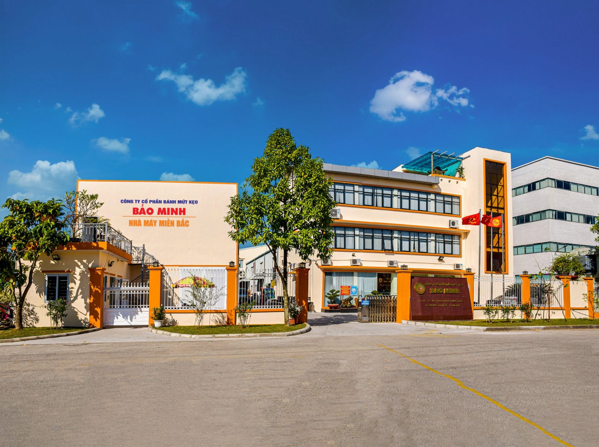 Nhà máy miền Bắc