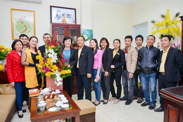 Bảo Minh tổ chức Chương trình kỷ niệm ngày Quốc tế phụ nữ 8/3 và Sinh nhật cho CBCNV sinh tháng 1,2,3 5 p17sinh nhat
