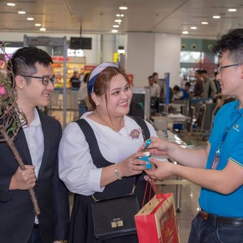 Bánh cốm dừa: dẻo thơm vị cốm mới | Cốm phủ dừa Bảo Minh
