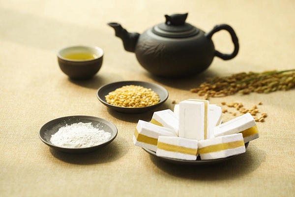 Bánh khảo nhân đậu xanh Bảo Minh
