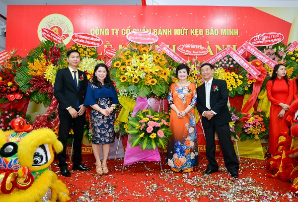 Bánh Cốm hộp 390g (65g x 6c) 2 Bánh kẹo Bảo Minh