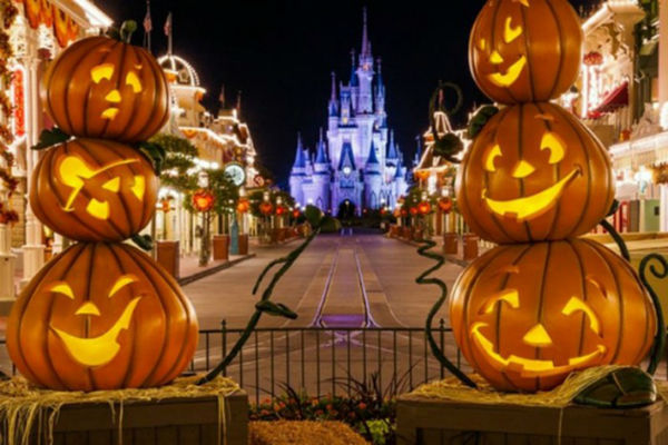 Những khoảnh khắc ấn tượng của lễ hội Halloween 2018