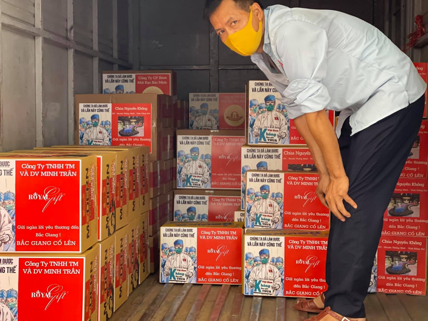 Bảo Minh tích cực tham gia các hoạt động “Vì cộng đồng” 2 z2556229454818 38659407a9eb336c279ea5344aaf09a9