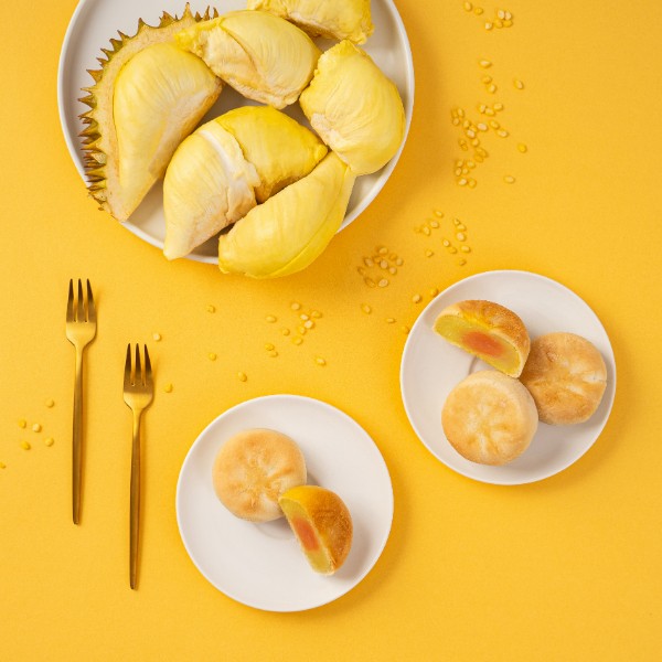 bánh pía trứng muối