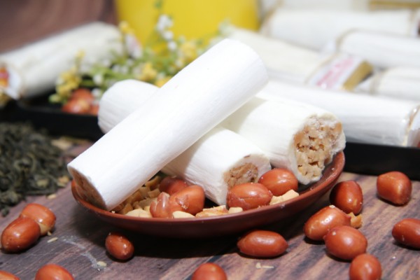 Kẹo dồi lạc vừng Bảo Minh: Đặc sản truyền thống | Kẹo lạc dồi chó
