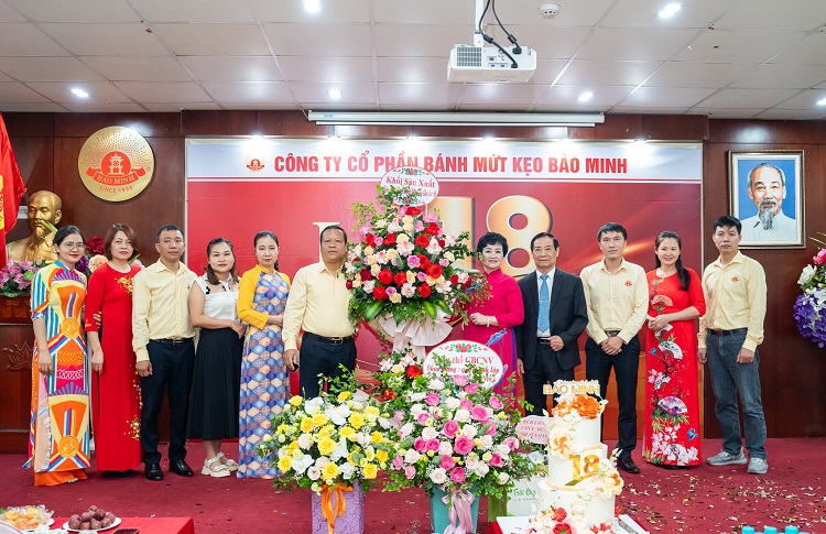 ky niem sinh nhat lan thu 18 cong ty co phan banh mut keo bao minh sinh nhat banh keo bao minh lan thu 18 23