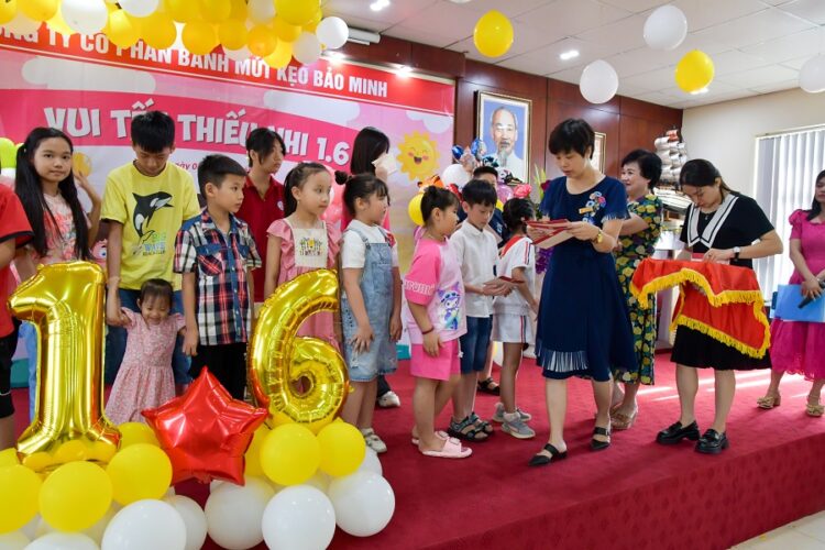 chuong trinh vui tet thieu nhi 1 6 tai banh keo bao minh tet thieu nhi 1 6 2024 bao minh 13