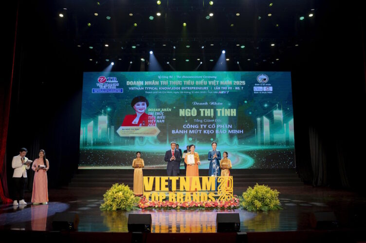 bao minh duoc vinh danh top 10 thuong hieu hang dau viet nam 2025 z7298873452555 741b7f7a031c62e646b6d73e4ba938f1