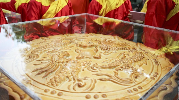 cap banh trung thu khong lo 2