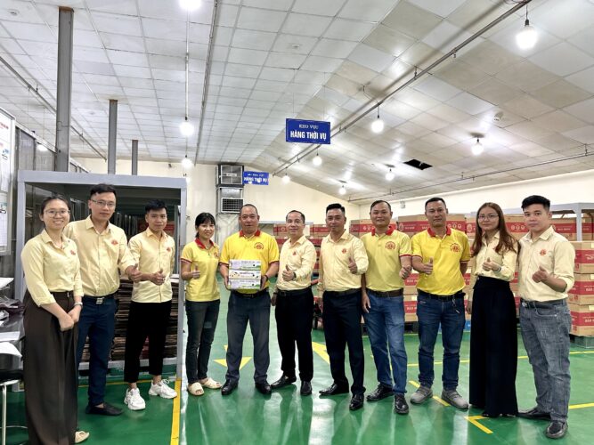 khoi kinh doanh tri an cac kpbbp sau vu mua trung thu va chuc mung 2010 photo 20 10 25 09 06 42