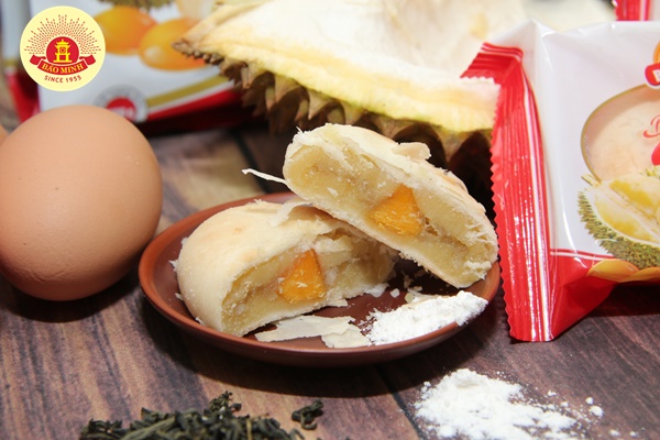 p111banh pia bao minh chinh phuc khach hang ca 3 mien voi 6 huong vi thom ngon ngay ngat11