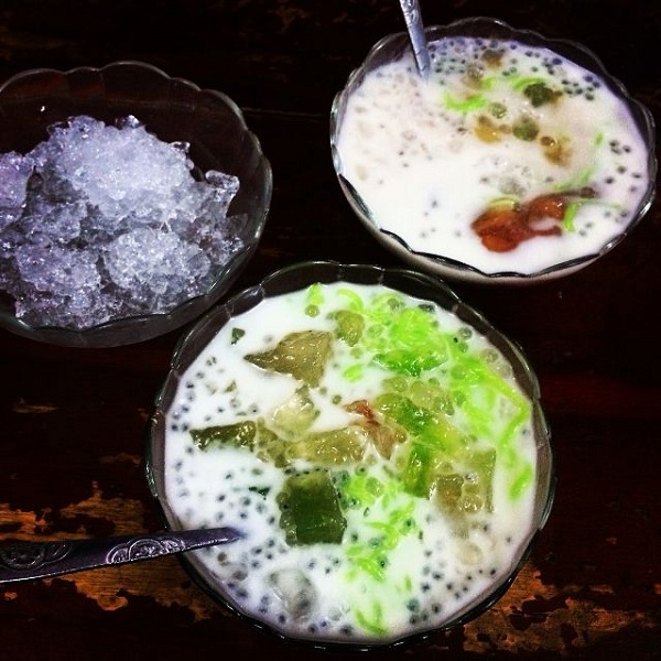 quán chè ngon Hà Nội