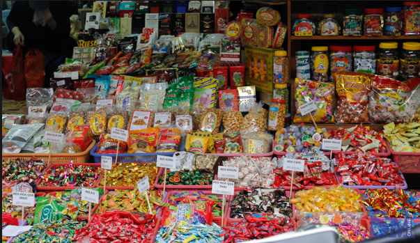 p38bi kip chon mua banh keo dip tet