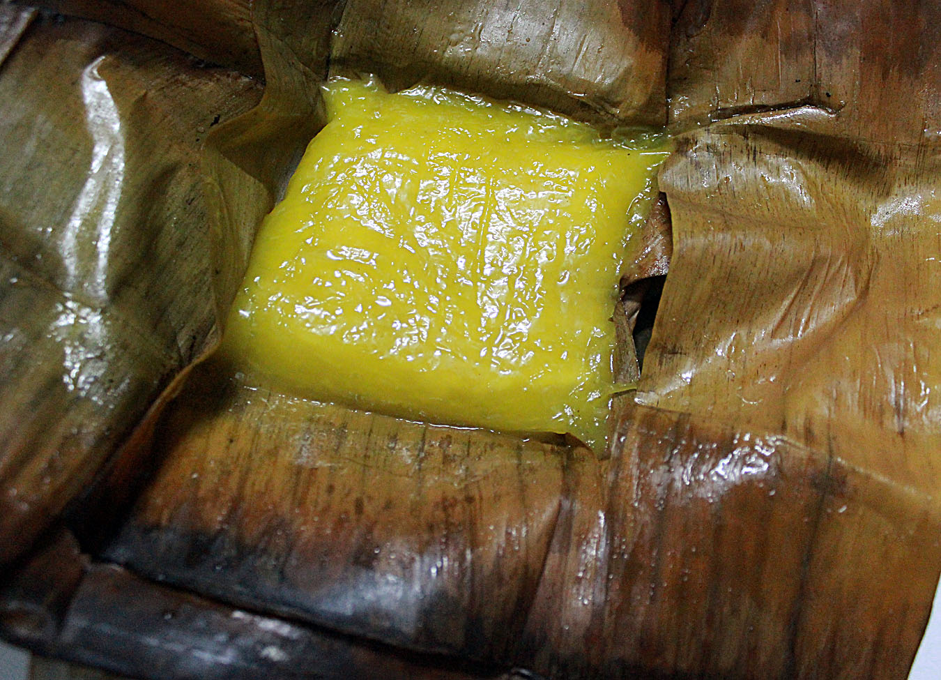 Người ta truyền nhau rằng bánh phu thê tượng trưng cho sự thủy chung của vợ chồng