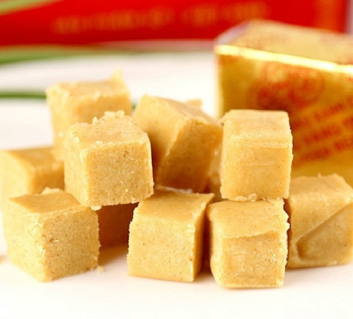 Các loại bánh kẹo cổ truyền thường được dùng khi thưởng trà