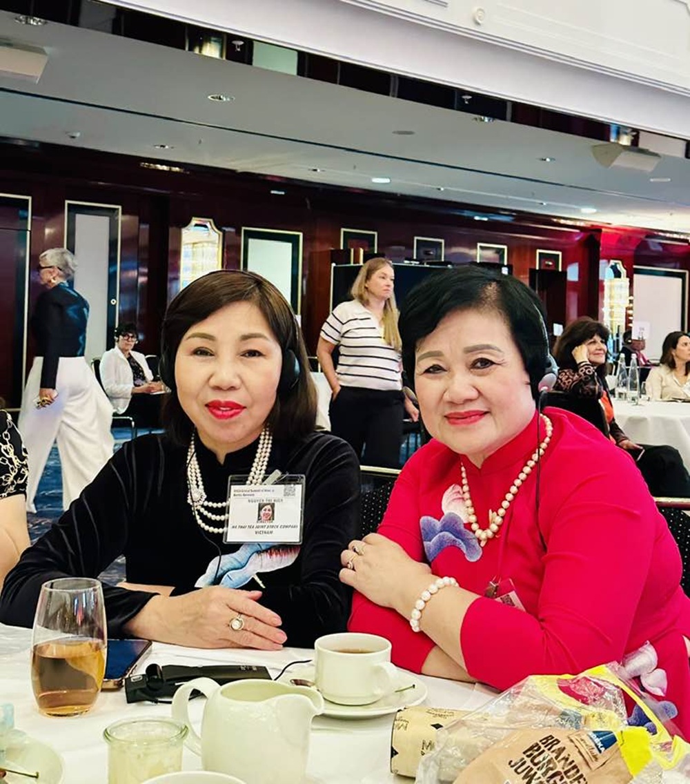 tong giam doc ngo thi tinh tham du hoi nghi thuong dinh phu nu toan cau gsw 2025 tai duc tong giam doc ngo thi tinh tham du hoi nghi thuong dinh phu nu toan cau gsw 2025 tai duc 3