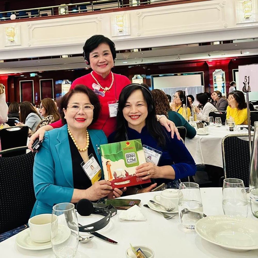 tong giam doc ngo thi tinh tham du hoi nghi thuong dinh phu nu toan cau gsw 2025 tai duc tong giam doc ngo thi tinh tham du hoi nghi thuong dinh phu nu toan cau gsw 2025 tai duc 6