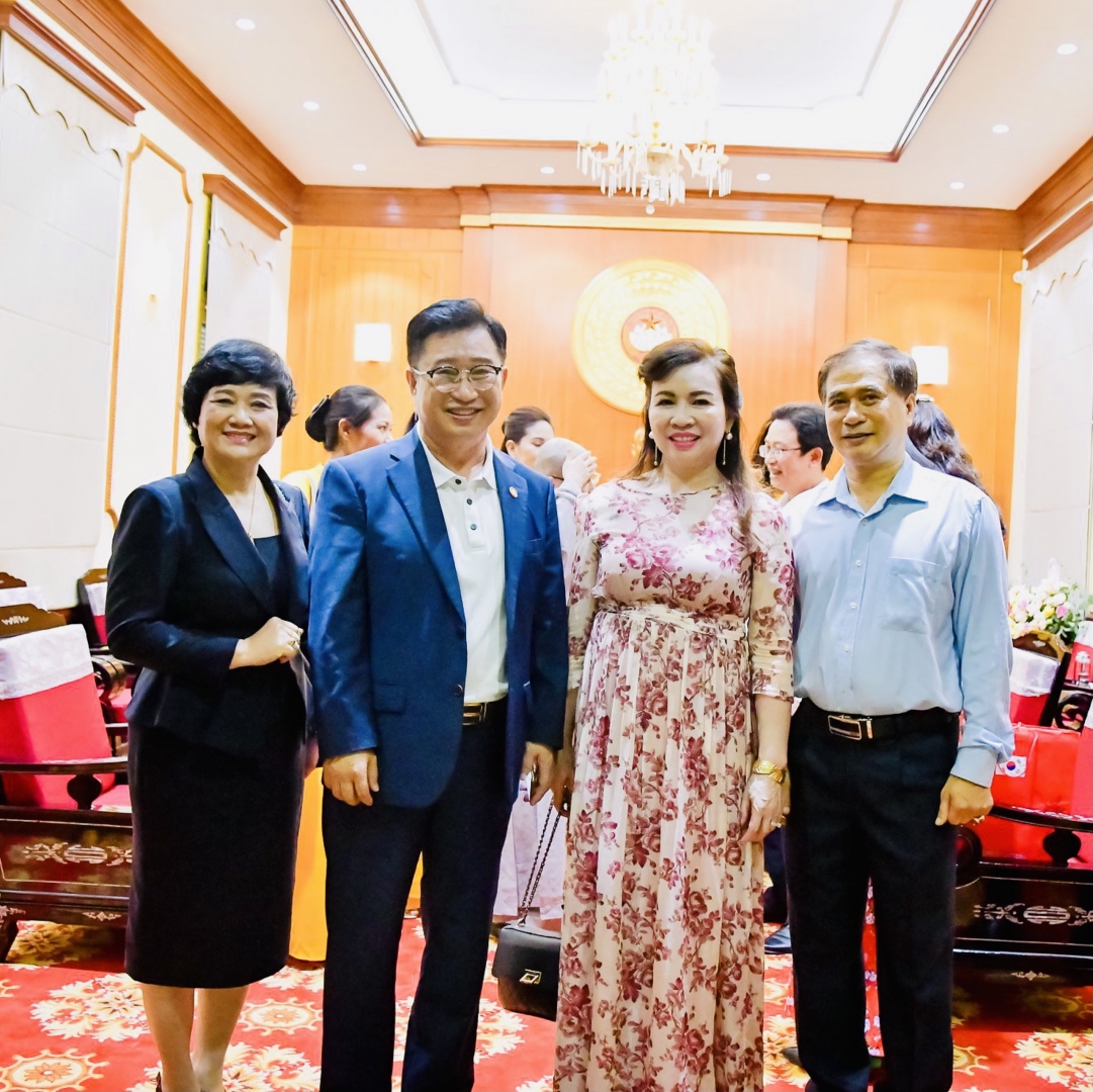 z2462532956650 830142cfd0119d3dc355215015a1f448