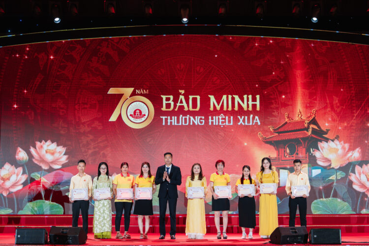 bao minh 70 nam thuong hieu xua ky uc tu hao ve mot hanh trinh luu giu phat trien di san am thuc viet la 09260