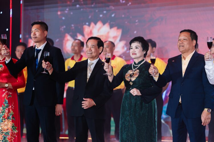 bao minh 70 nam thuong hieu xua ky uc tu hao ve mot hanh trinh luu giu phat trien di san am thuc viet ptq01486